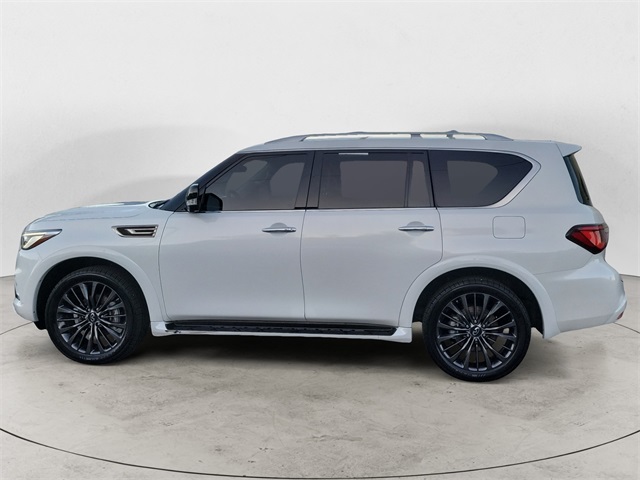 2021 Infiniti QX80 Premium Select photo 2