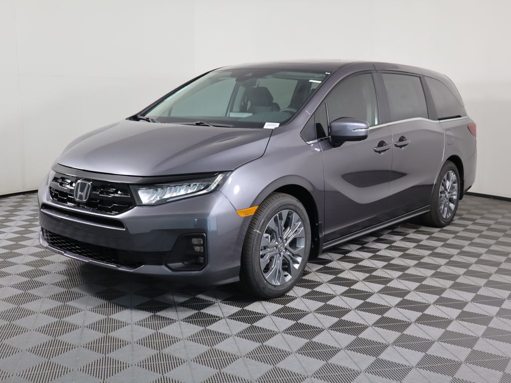 2026 Honda Odyssey Touring's photo