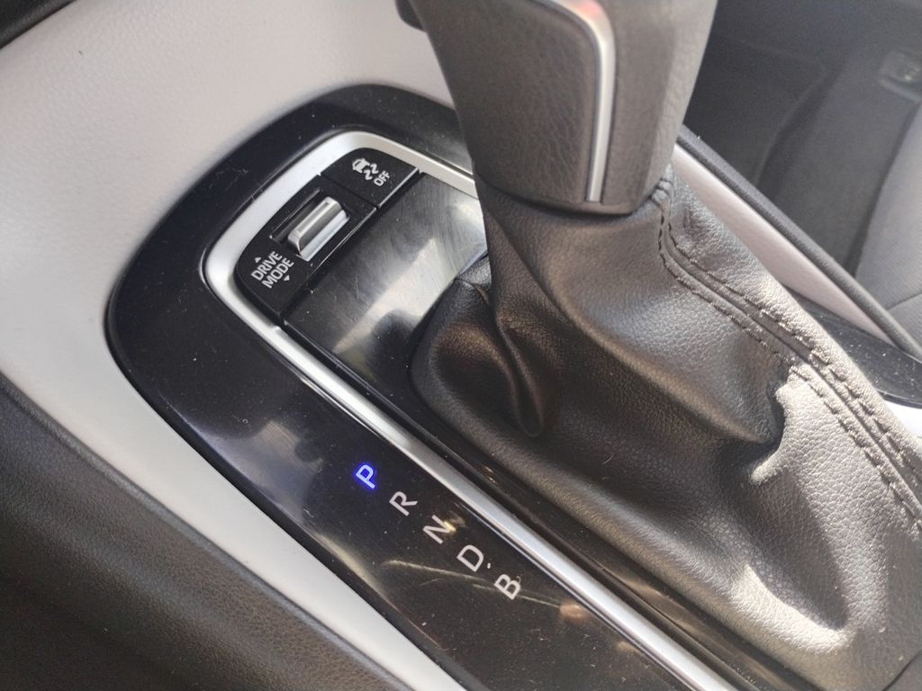 2024 Toyota Corolla SE photo 26
