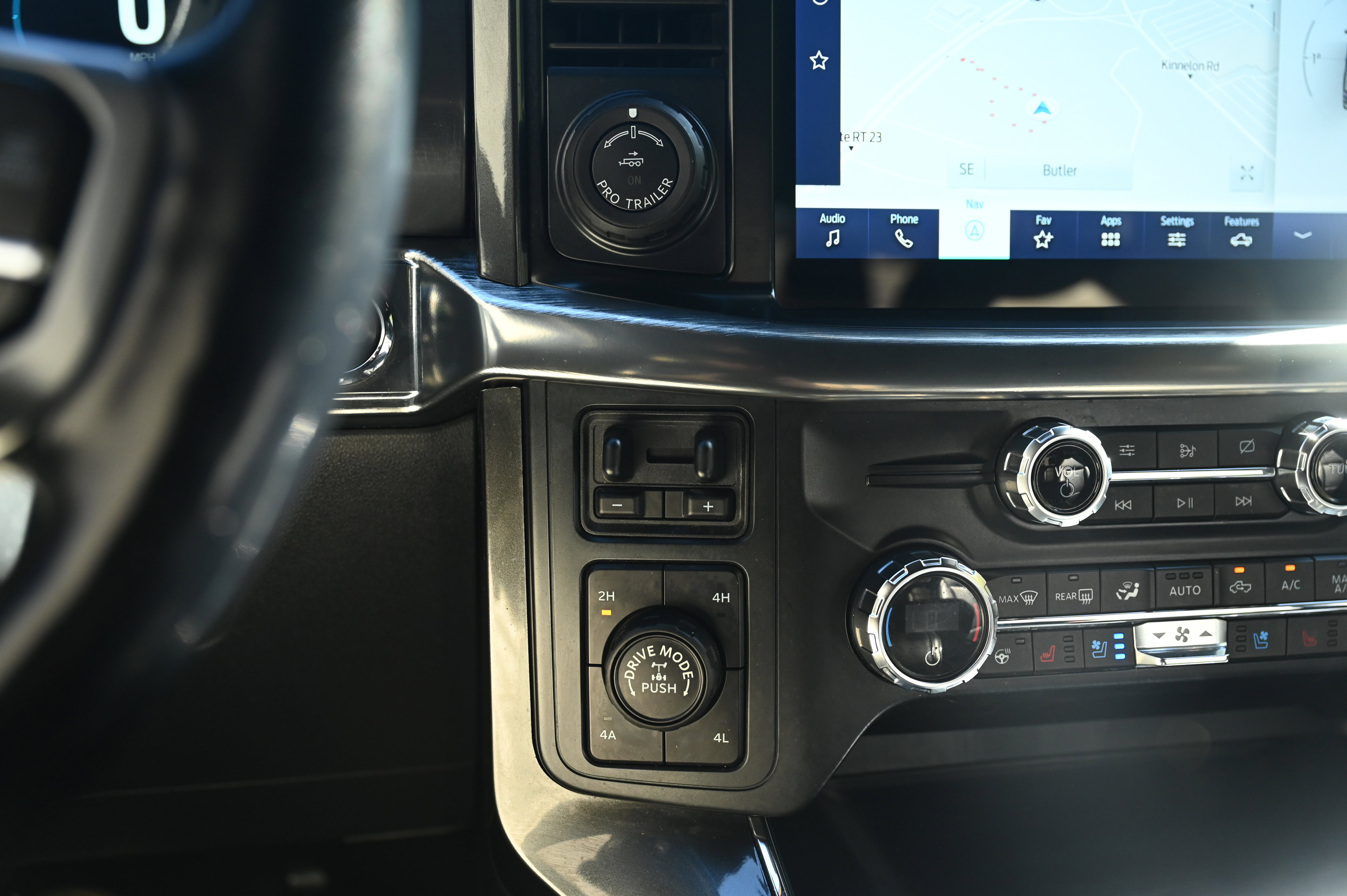 2021 Ford F-150 Lariat photo 15