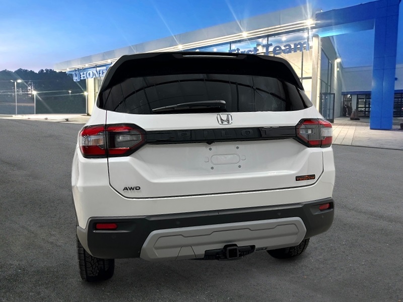 2025 Honda Pilot TrailSport photo 3