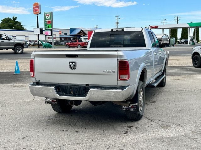 2017 Ram 3500 Laramie photo 4