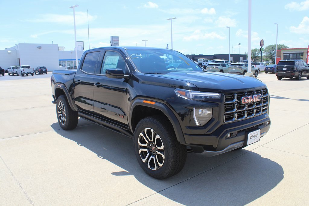 2025 GMC Canyon AT4's photo