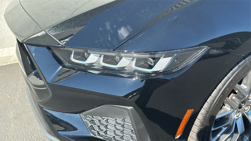2024 Ford Mustang GT Premium photo 6