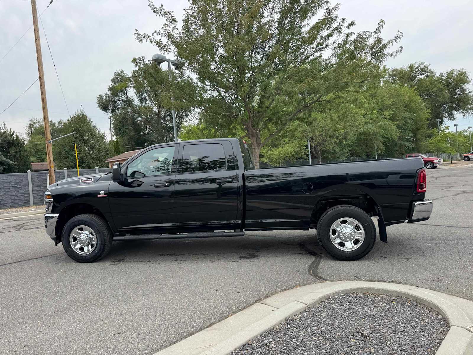2025 Ram 3500 Tradesman photo 2