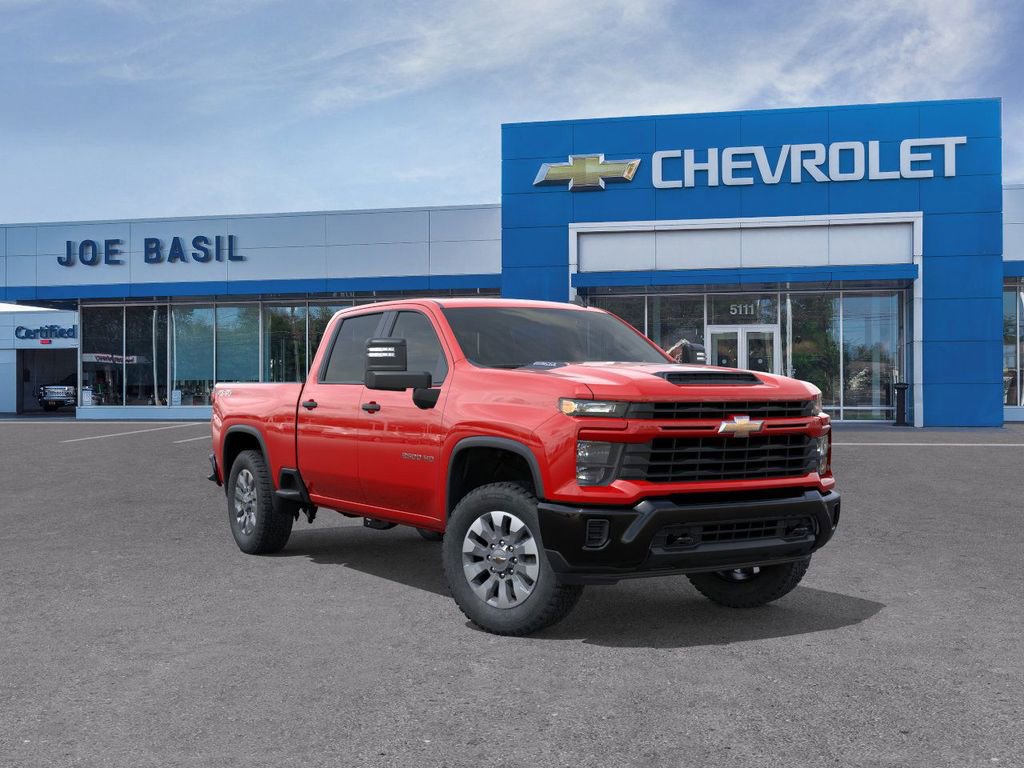 2026 Chevrolet Silverado 2500HD Custom's photo