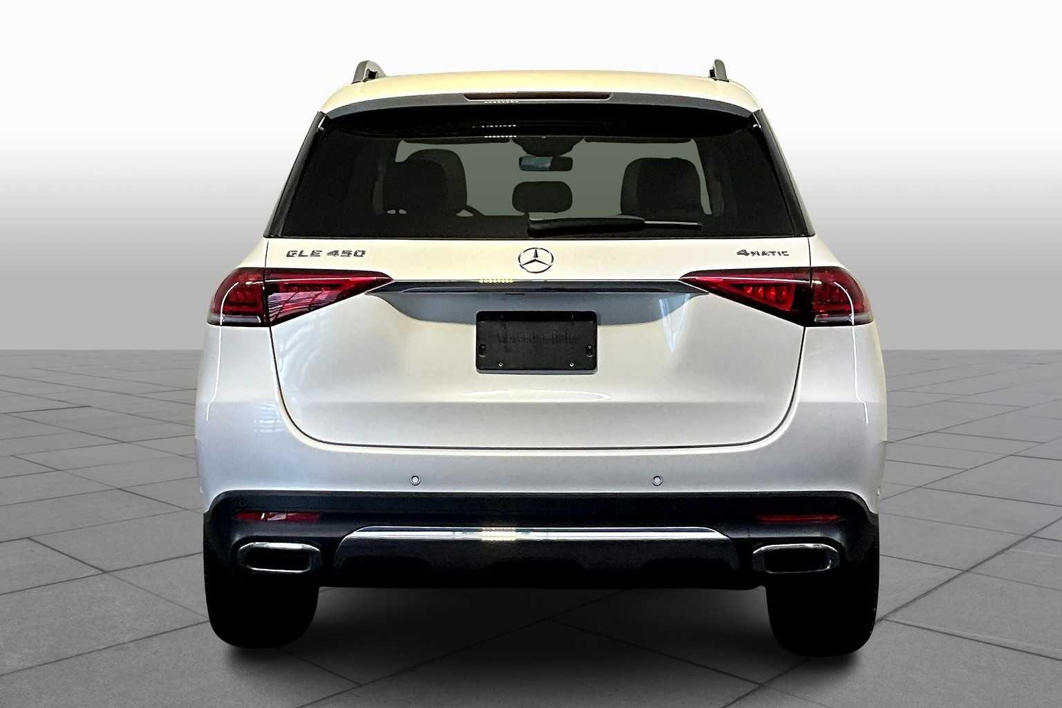 2022 Mercedes Benz GLE 450 4MATIC photo 4