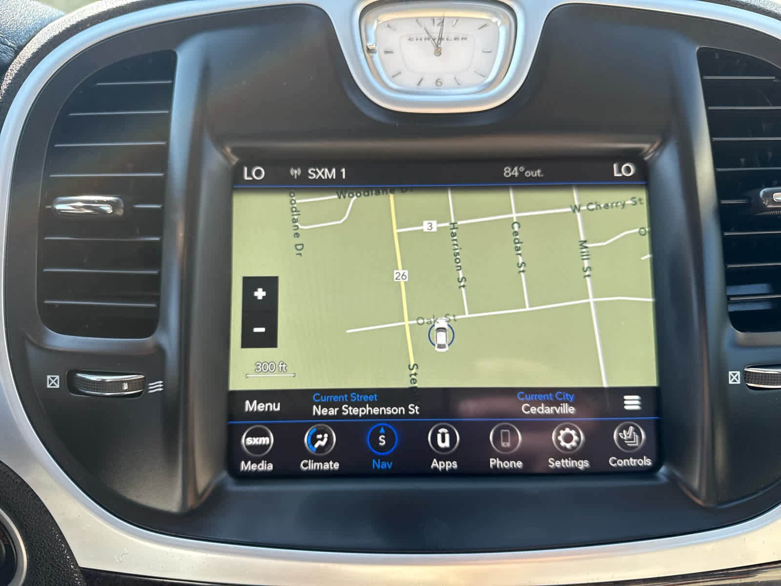 2022 Chrysler 300 Touring L photo 21