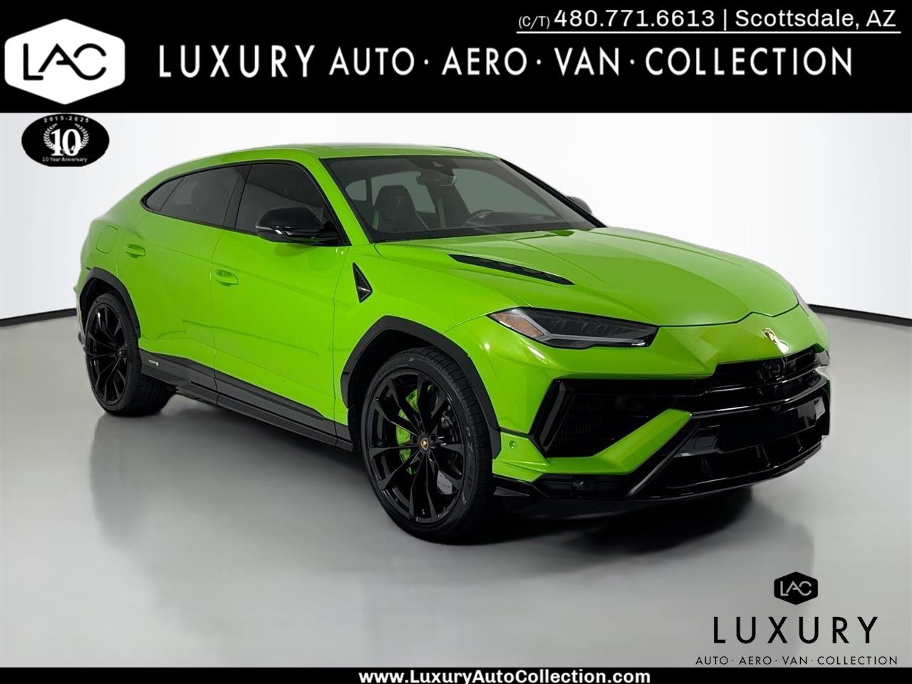 2024 Lamborghini Urus S's photo