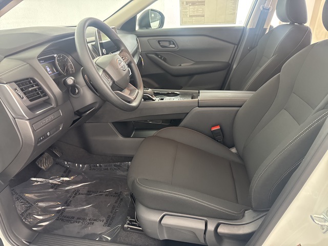 2026 Nissan Rogue S photo 22