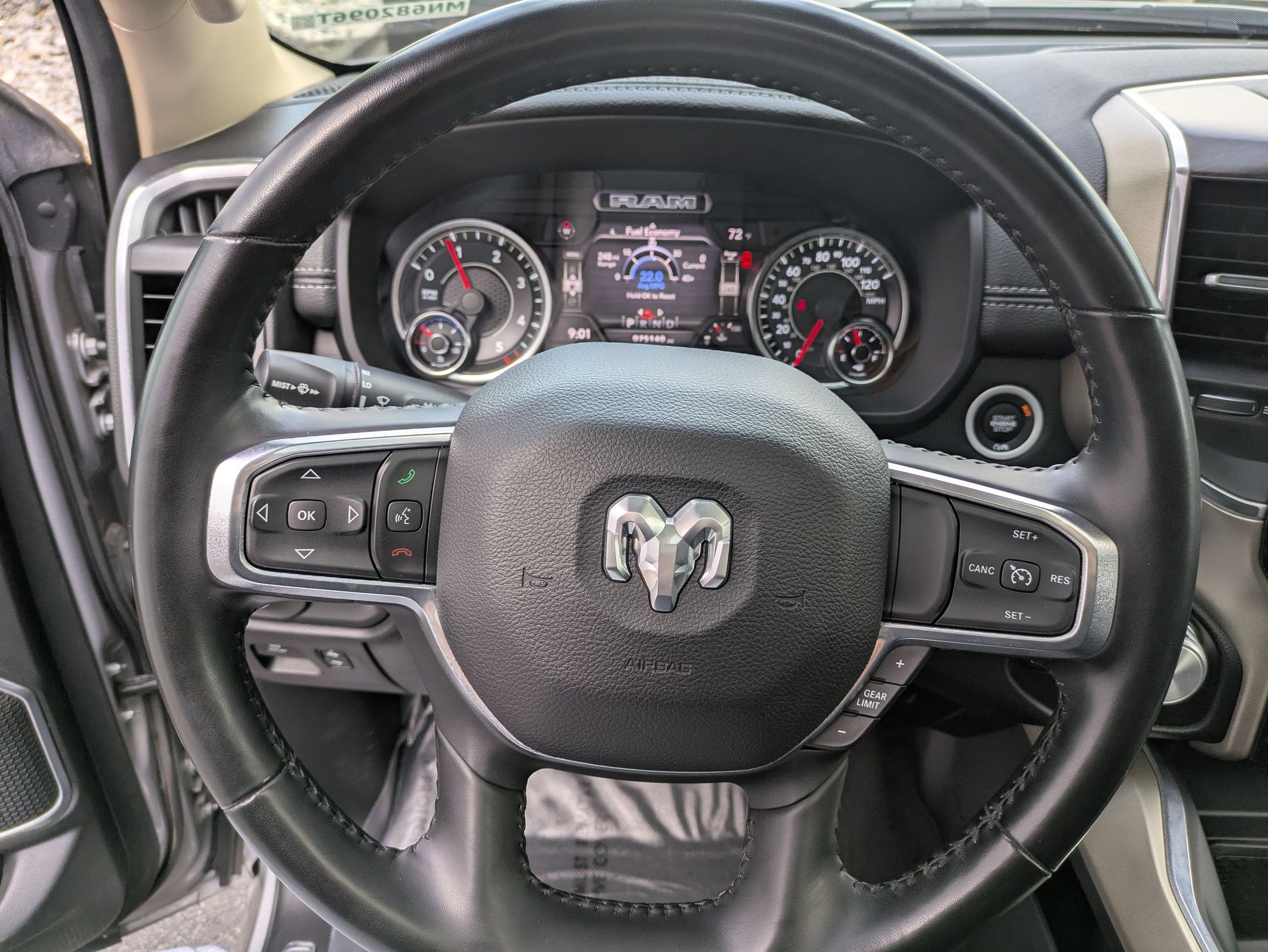 2021 Ram 1500 Laramie photo 15