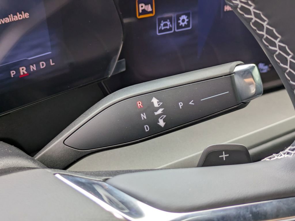 2025 Chevrolet Traverse photo 21