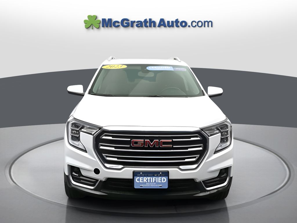 2023 Gmc Terrain SLT photo 2