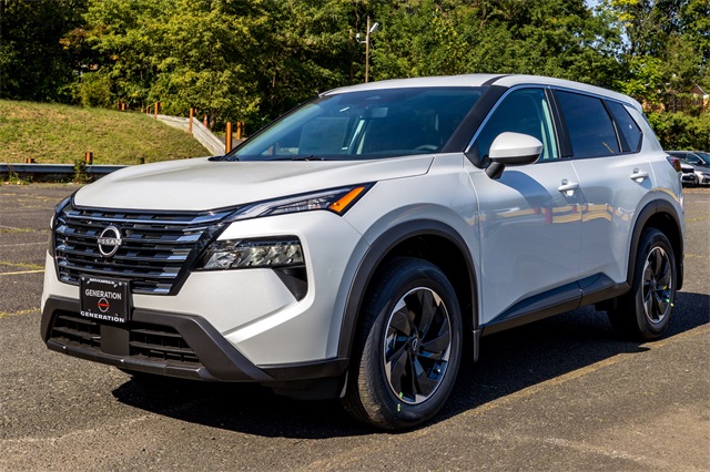 2026 Nissan Rogue SV's photo