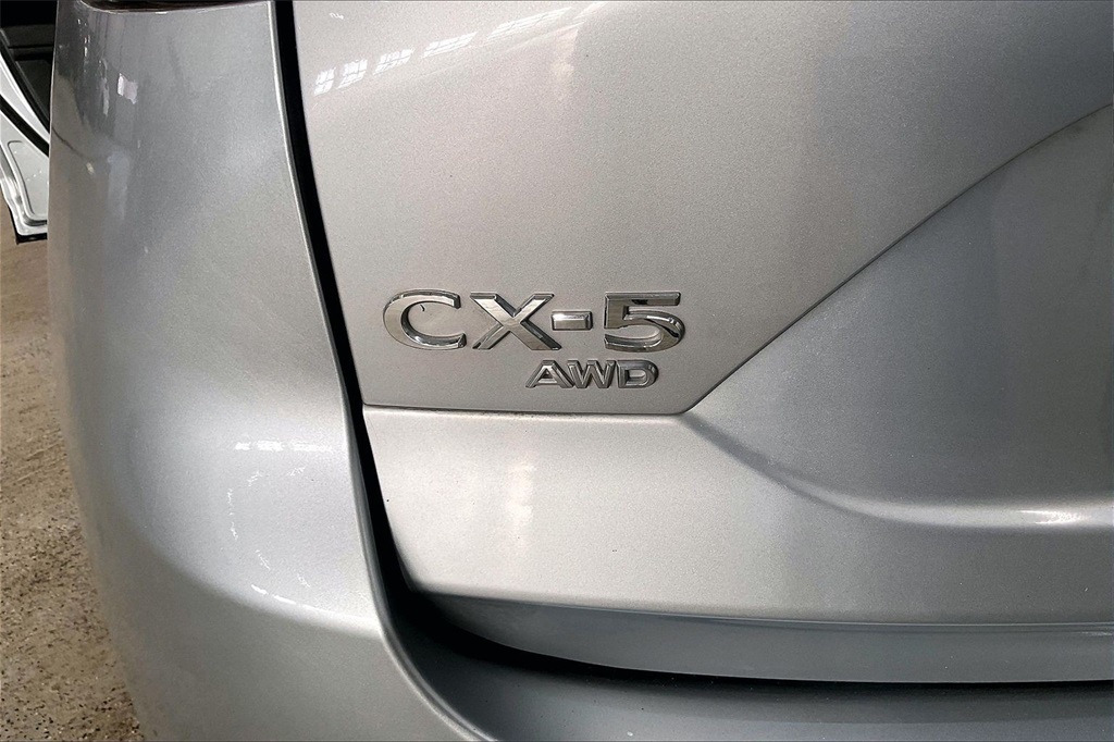 2023 MAZDA CX-5 - Image 6