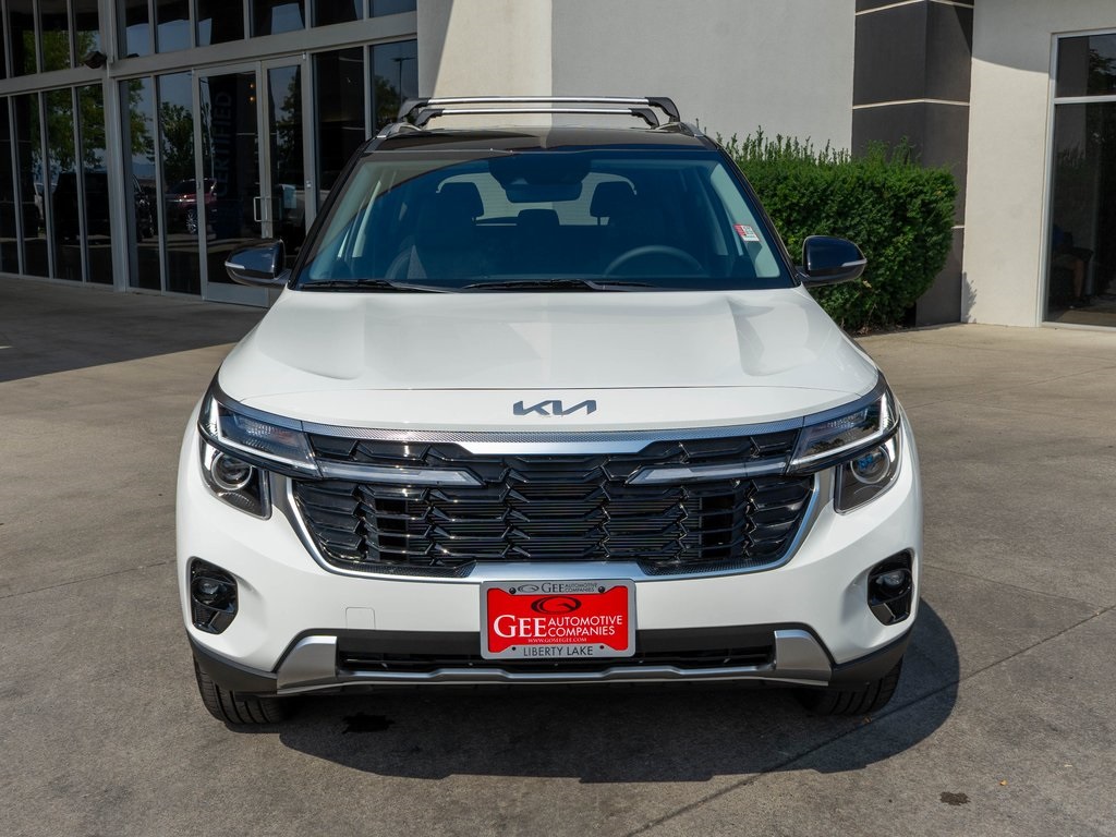 2026 Kia Seltos S photo 2