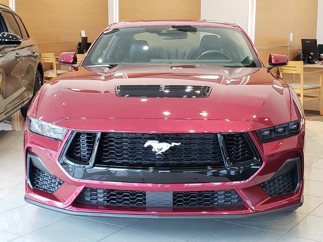 2025 Ford Mustang GT photo 3