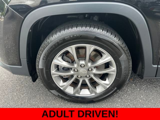 Used 2020 Jeep Cherokee Latitude Plus with VIN 1C4PJLLB1LD657350 for sale in Williamsburg, VA