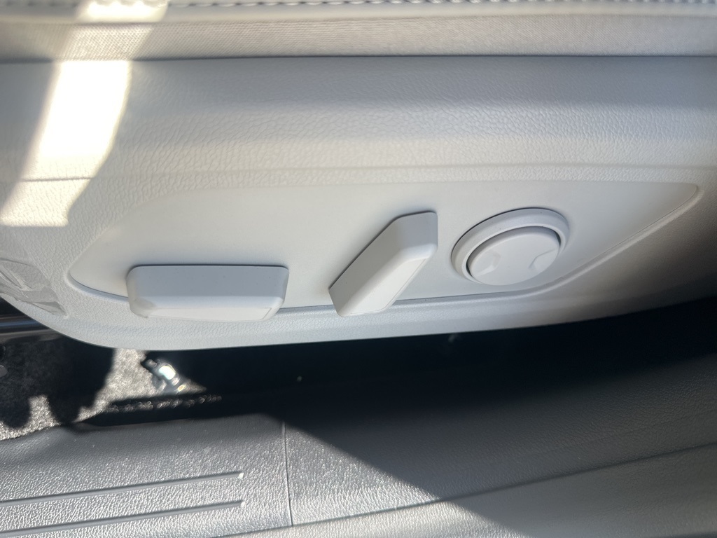 2025 Kia Sorento Hybrid EX photo 22