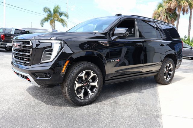 2025 Gmc Yukon AT4 Ultimate photo 2