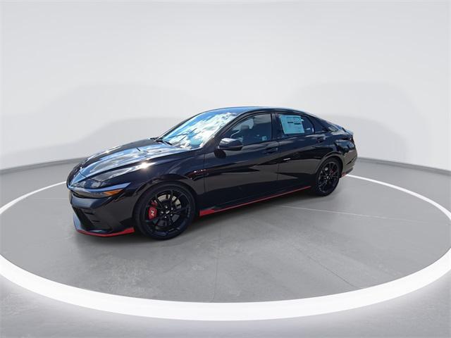 2025 Hyundai Elantra N photo 4