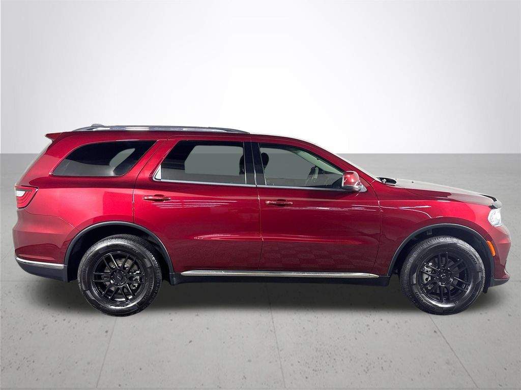2022 Dodge Durango SXT photo 4