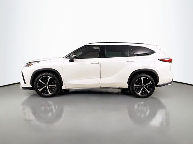 2021 Toyota Highlander XSE photo 4