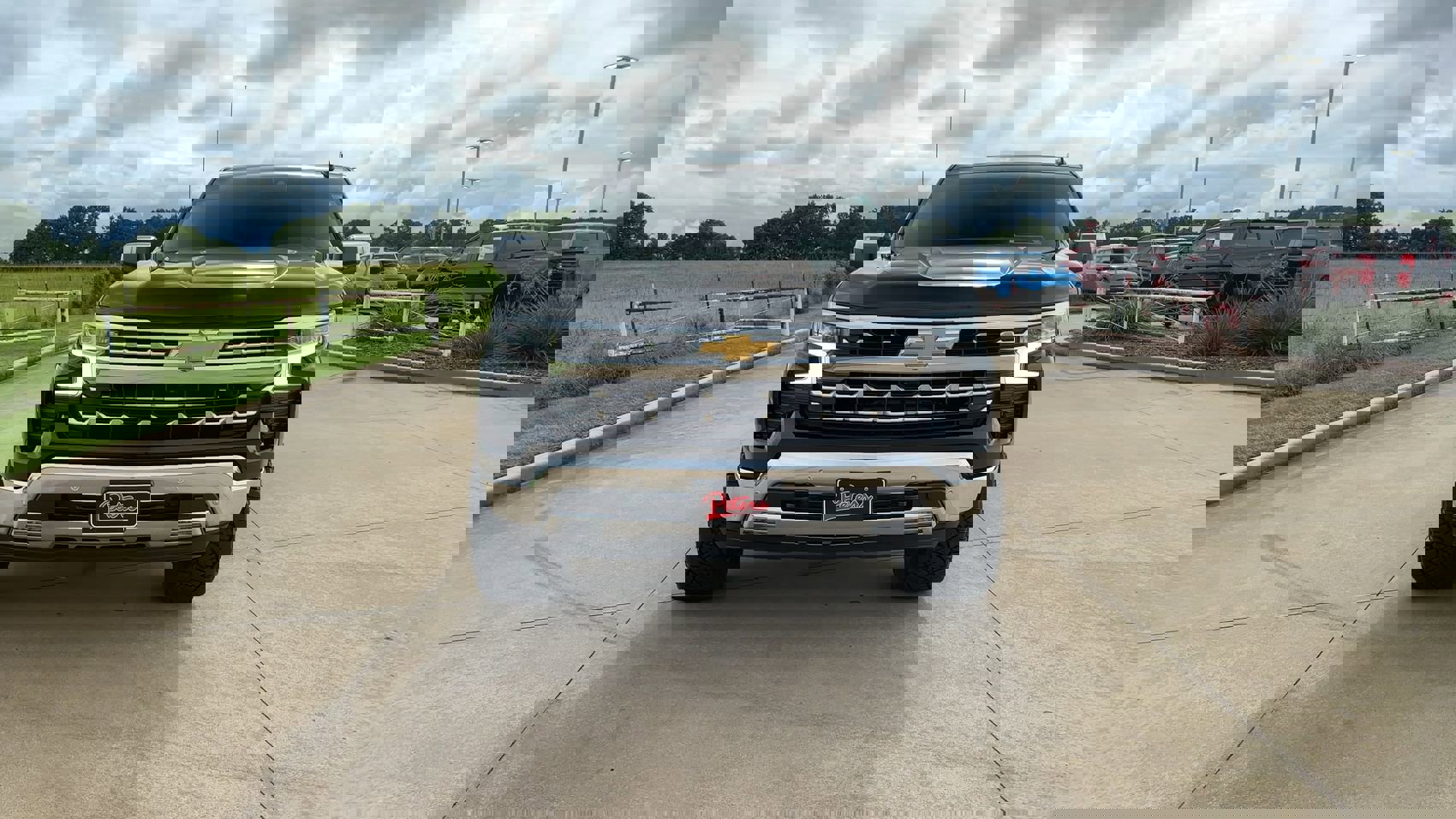 2023 Chevrolet Silverado 1500 LTZ photo 3
