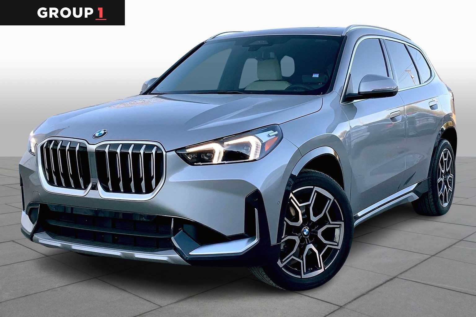 2026 BMW X1 28i's photo