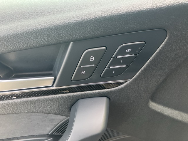 2022 Audi SQ5 Prestige photo 20