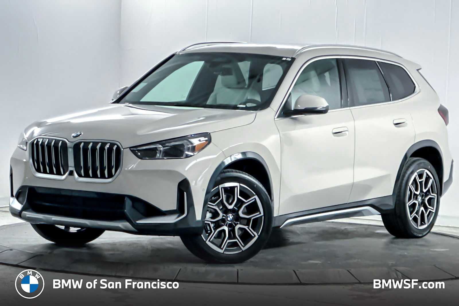 2026 BMW X1 28i's photo