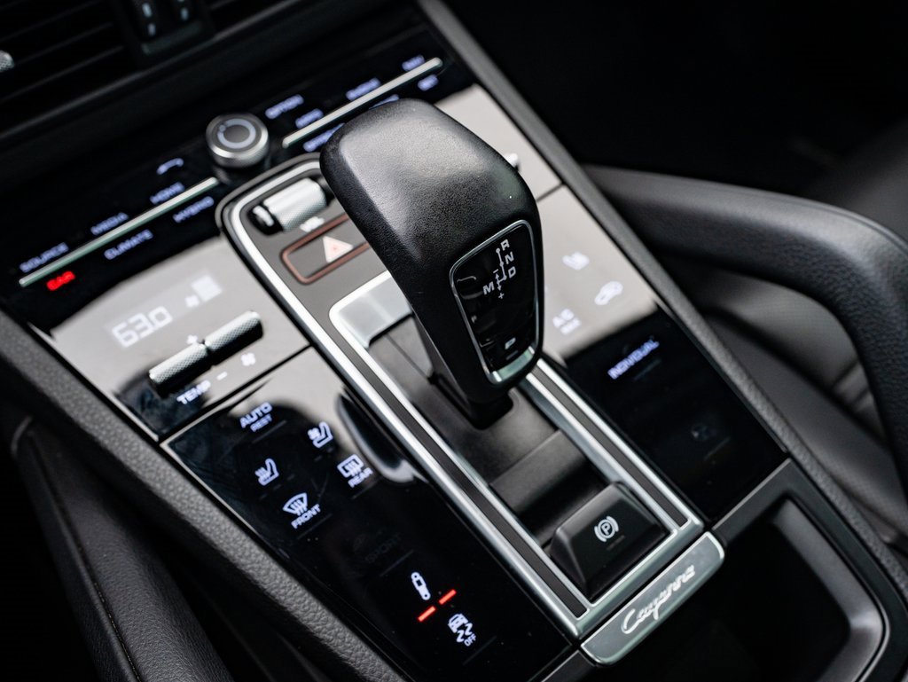 2021 Porsche Cayenne E-Hybrid photo 26