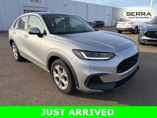 2023 Honda HR-V LX photo 2