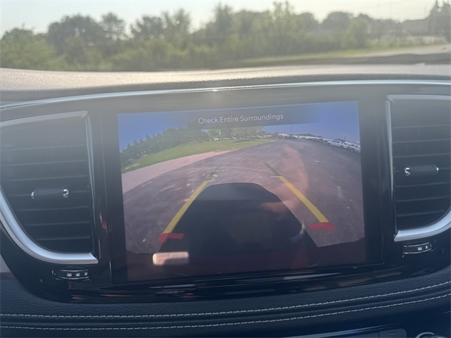 2026 Chrysler Pacifica photo 28