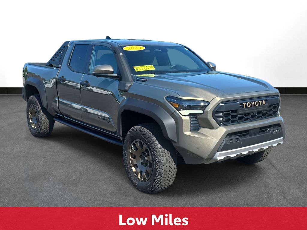 2024 Toyota Tacoma Trailhunter photo 3