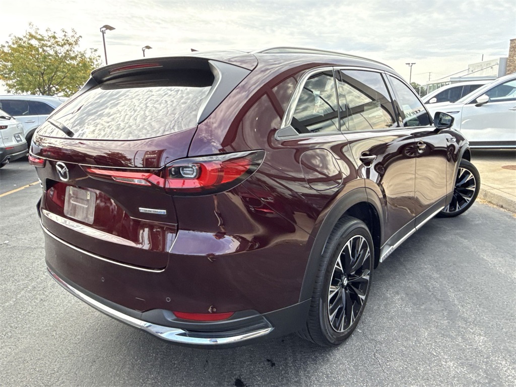 2024 Mazda CX-90 Plug-in Hybrid Premium photo 3
