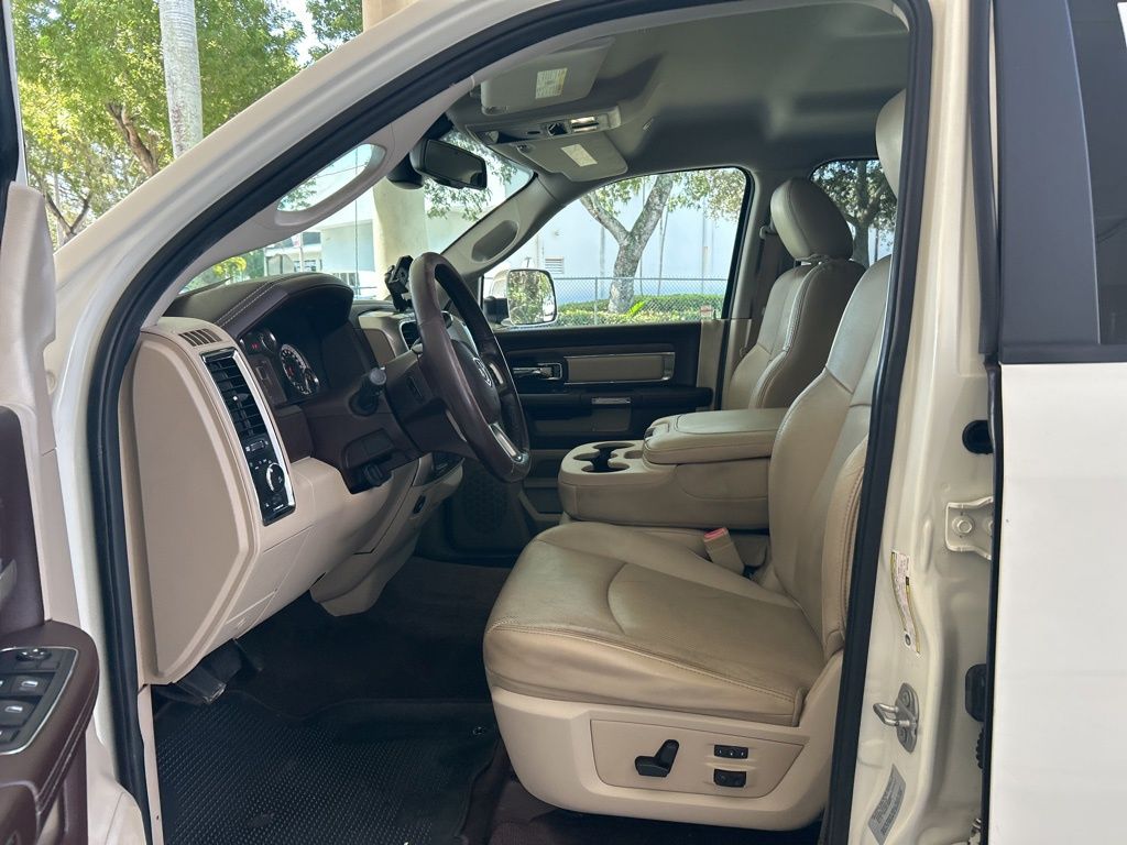 2017 Ram 2500 Laramie photo 4