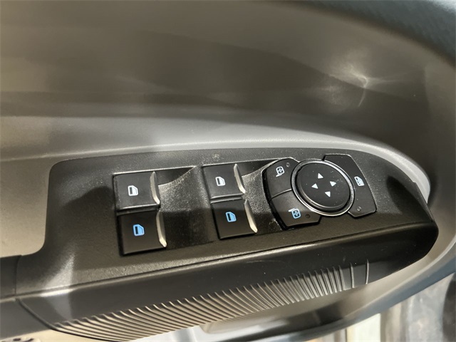 2022 Ford Maverick XL photo 4
