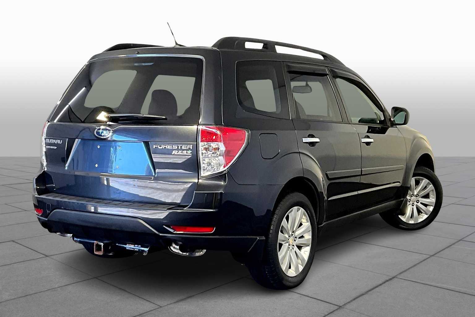2012 Subaru Forester 2.5X Premium photo 12