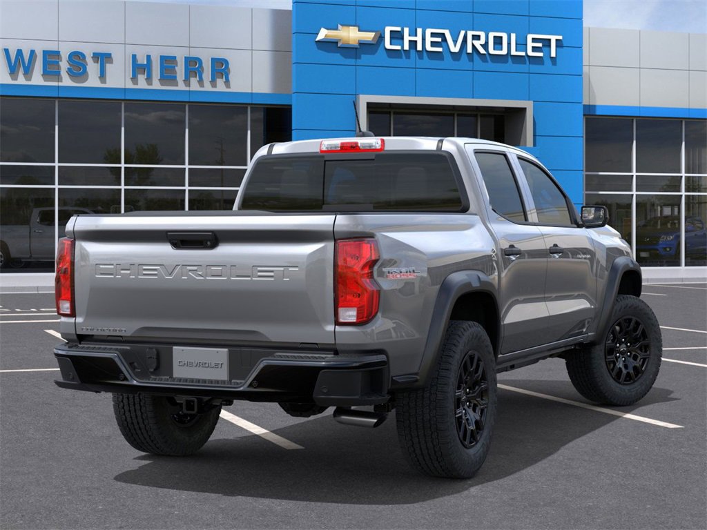 2026 Chevrolet Colorado Trail Boss photo 4