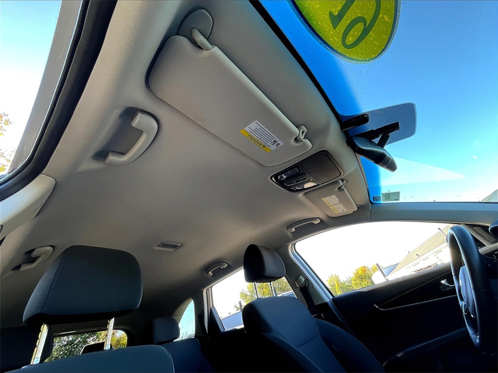 2019 Kia Sorento LX photo 6