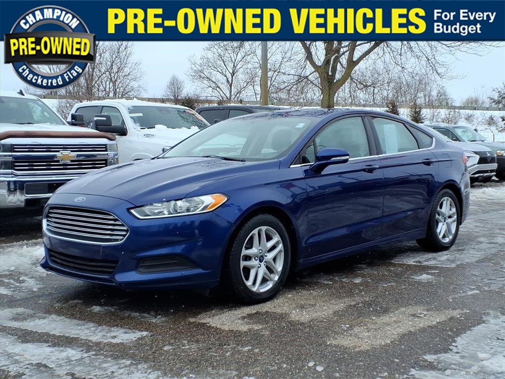 2013 Ford Fusion SE's photo