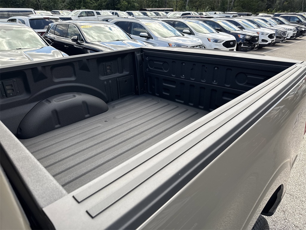 2025 Ford F-150 Lariat photo 11