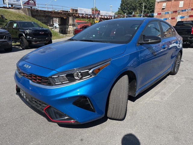 2024 Kia Forte GT-Line photo 5