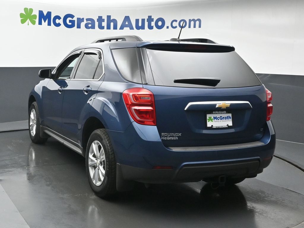 2017 Chevrolet Equinox LT photo 16