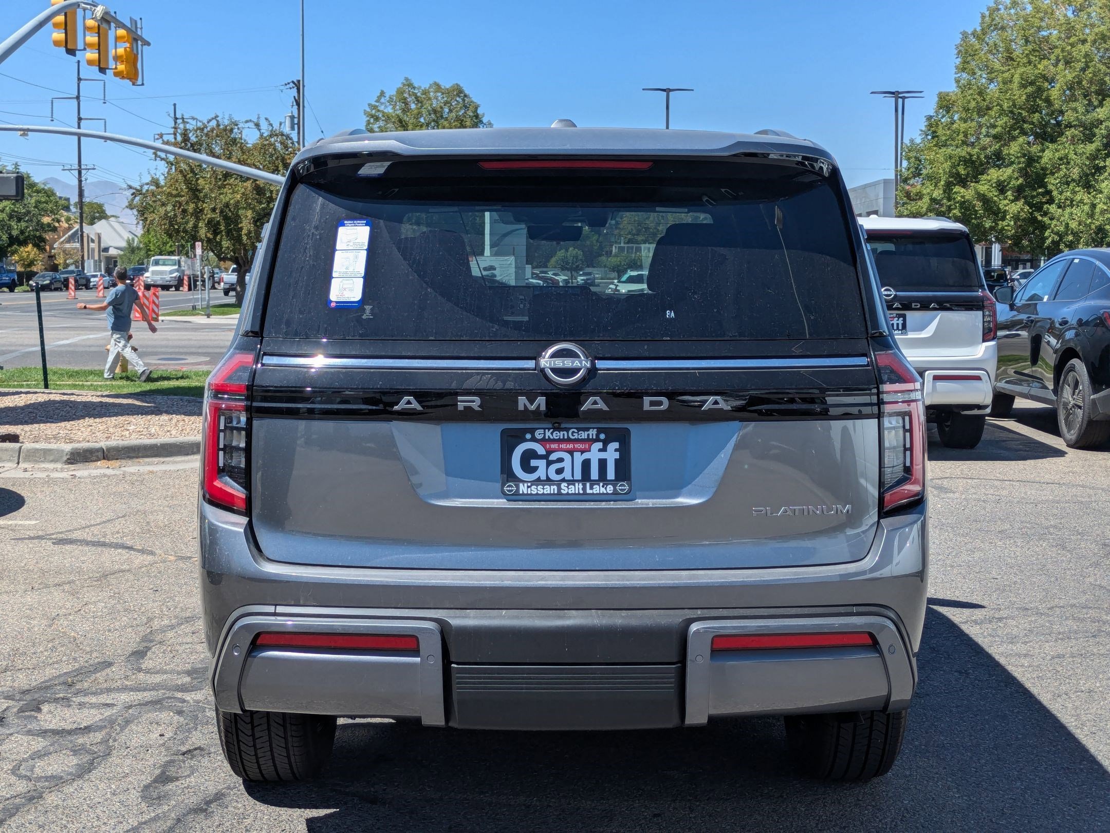 2025 Nissan Armada Platinum photo 4