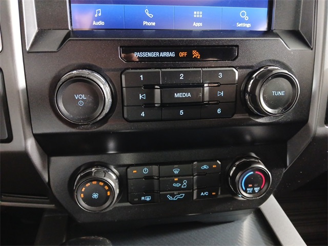 2019 Ford F-150 XLT photo 14