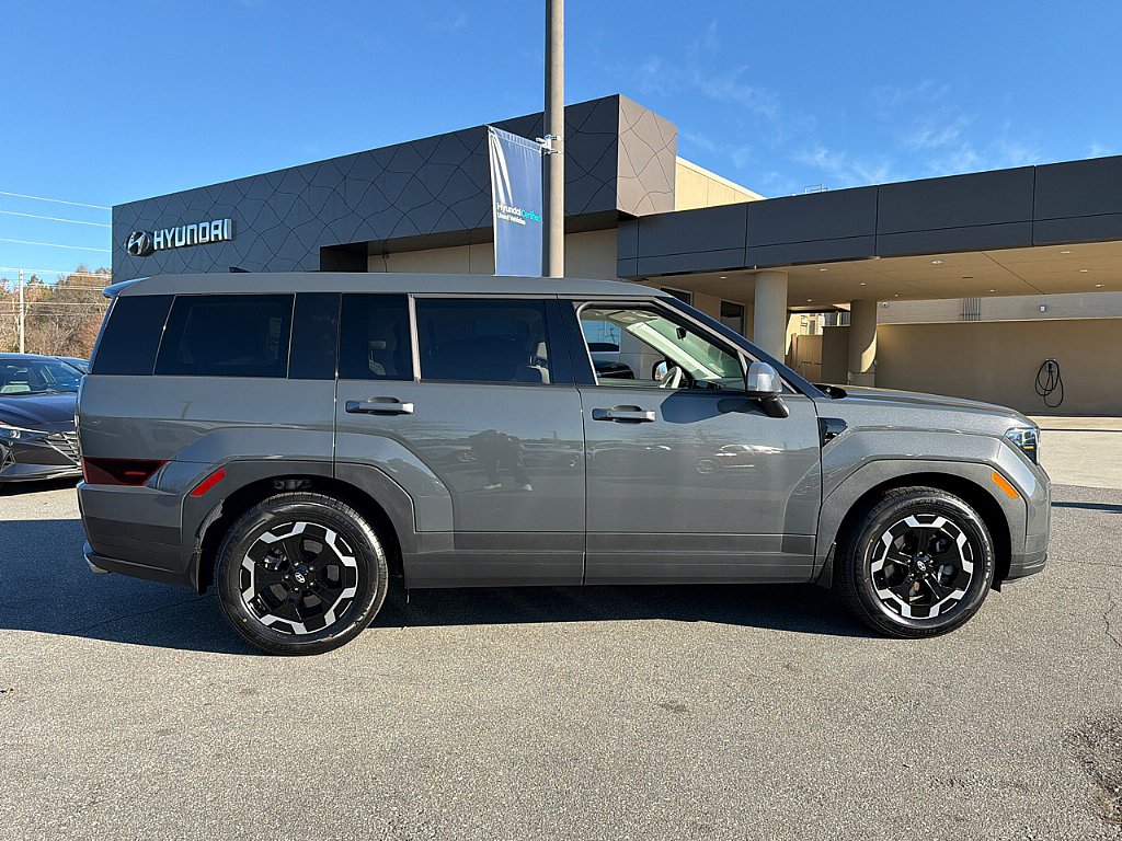 2024 Hyundai Santa Fe SE photo 4