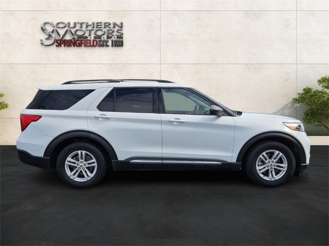 2020 Ford Explorer XLT photo 6