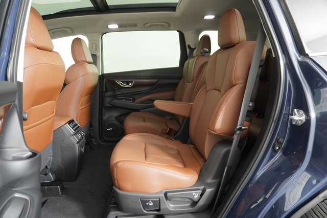 2025 Subaru Ascent Touring photo 18